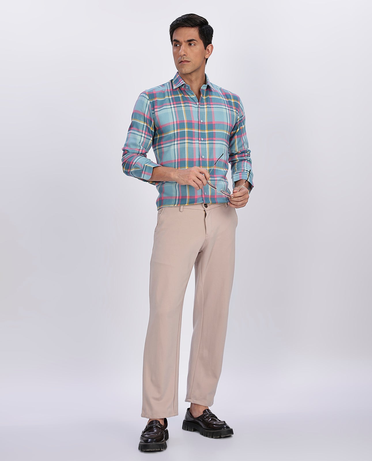 Men's Sky Blue Brushed Checks Regular Fit Shirt - Goamen