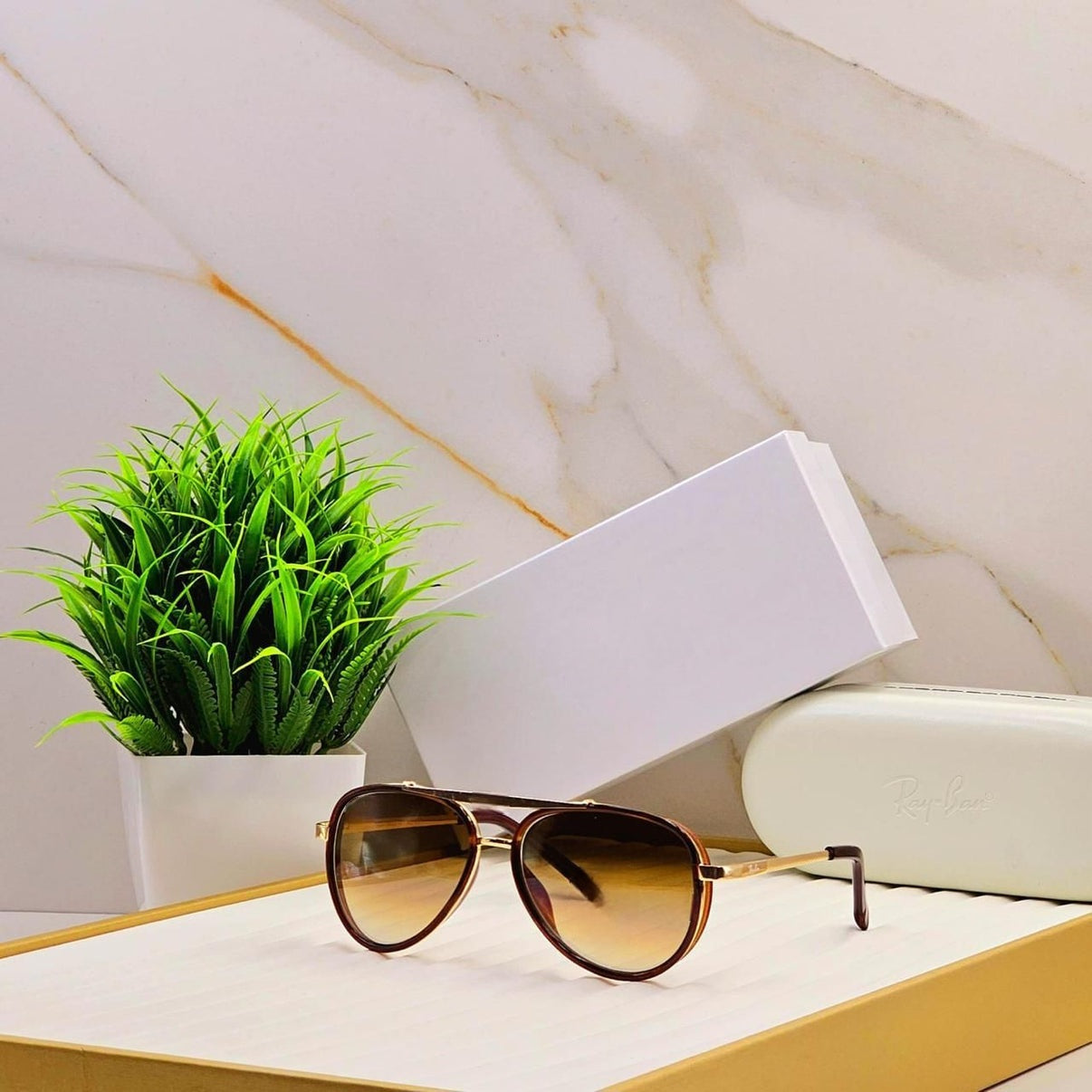 Unisex Oval Aviator Sunglasses - Goamen