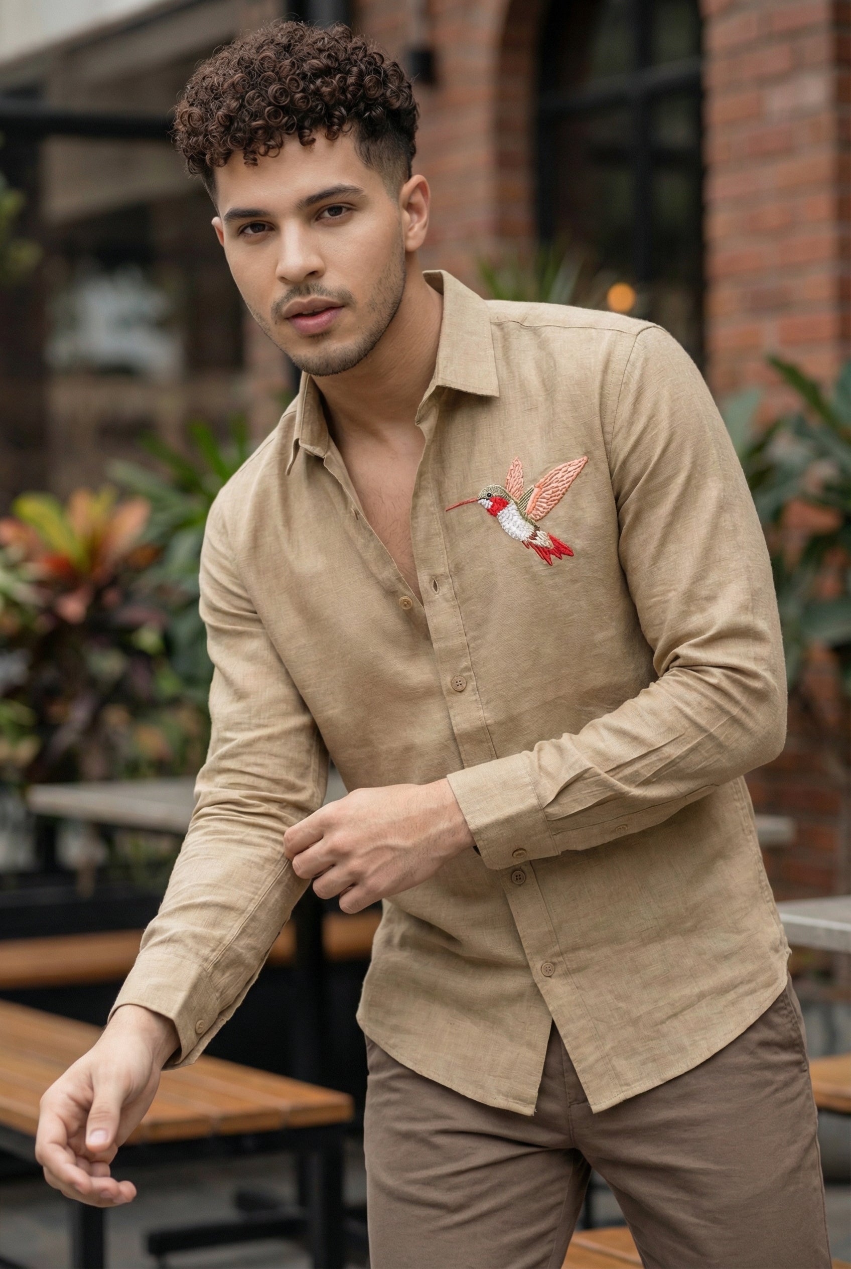 Riviera Urban Hummingbird Embroidered Shirt – Earth Brown