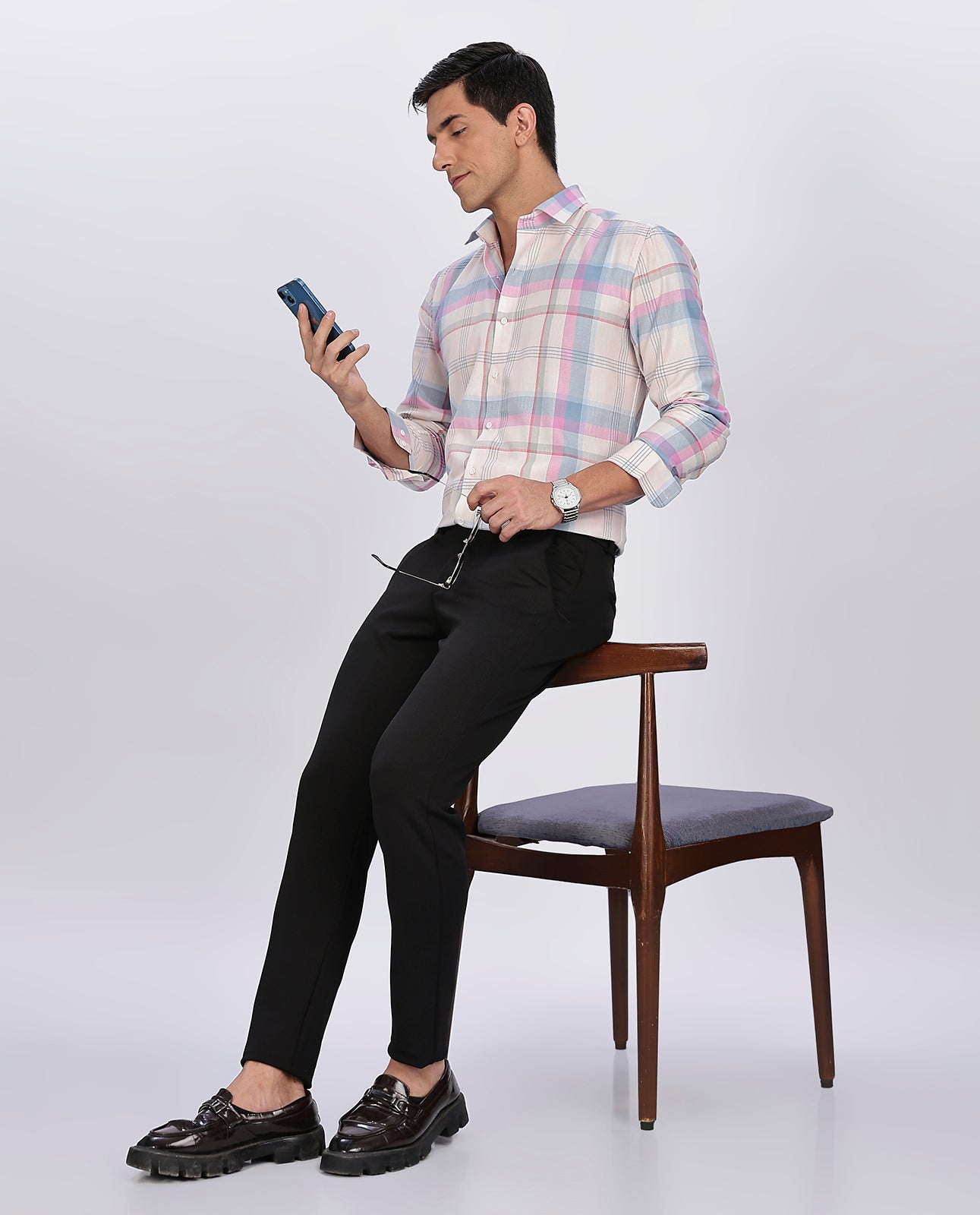 Men's Pink Brushed Checks Regular Fit Shirt - Goamen
