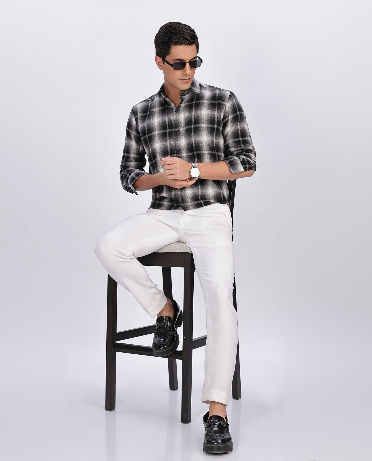 Men's Black Brushed Checks Regular Fit Shirt - Goamen