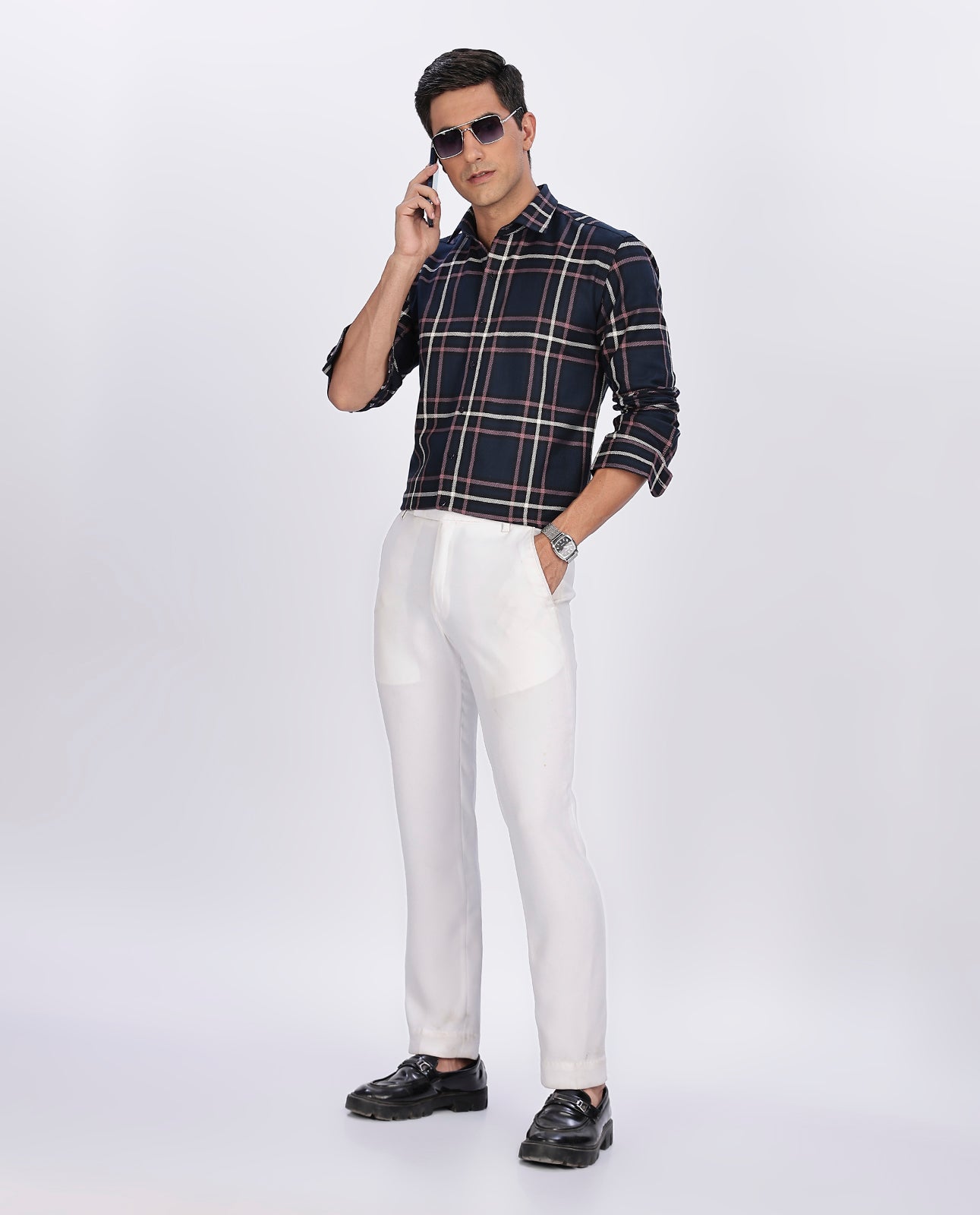Men's Navy Blue Brushed Checks Regular Fit Shirt - Goamen