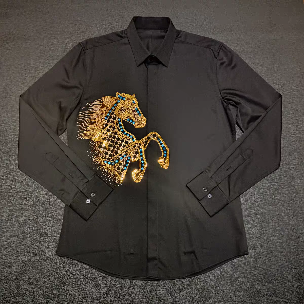 Luxury Rhinestone Black Intricate Horse Design Shirt - Goamen