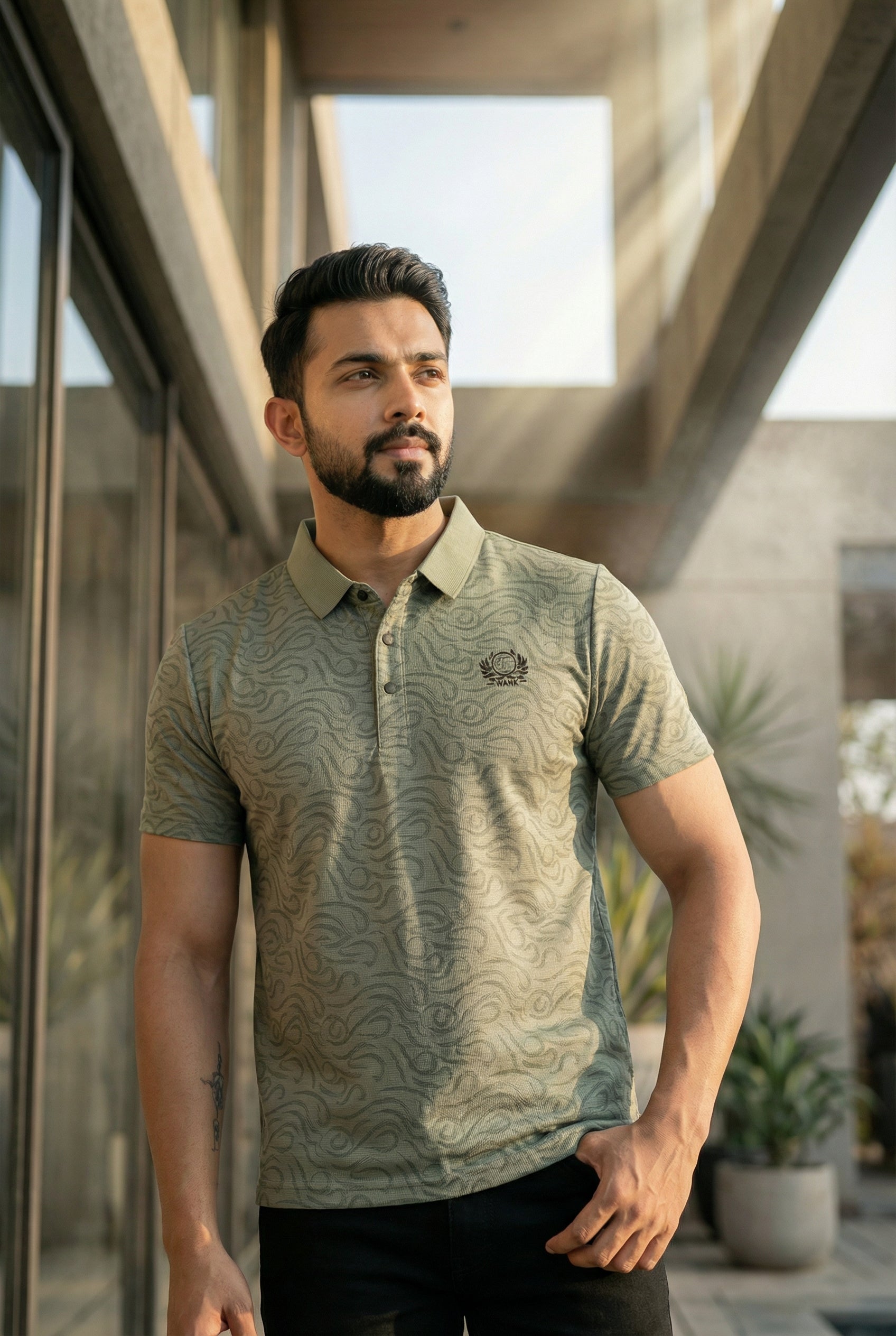 Goamen Textured Olive Polo T-Shirt – Smart Casual Comfort